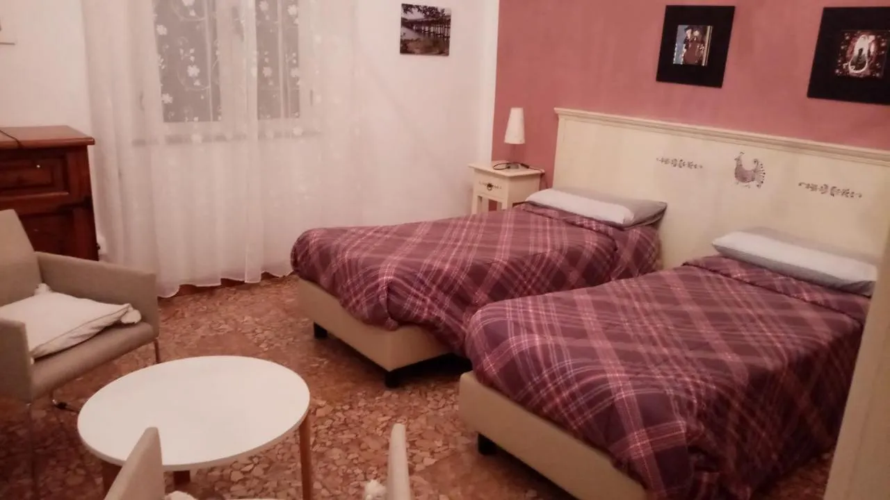 Sa Rosa E Su Trapperi Bed and Breakfast Oschiri
